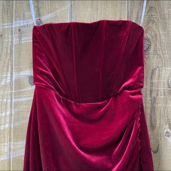 Lulu’s Glamorous Celebrations Wine Red Velvet Strapless Tulip Dress - Picture 5 of 10